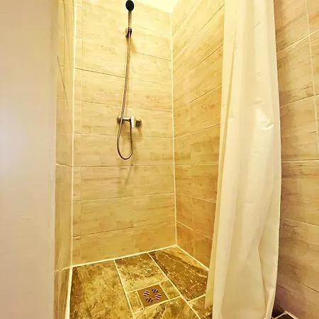 Apartment T11 Downtown *