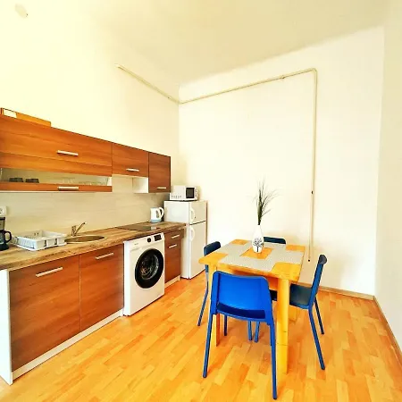 T11 Downtown 아파트 *